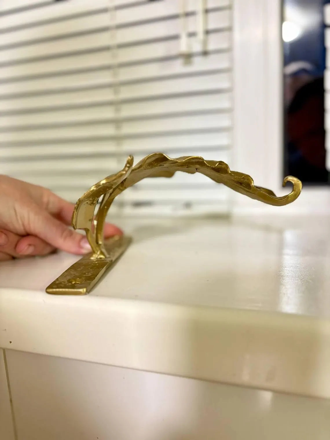 Curtain hook - Wrought Iron Curtain Tieback Leaf – Hand-Forged Drapery Holder – Gold, Bronze, Black with Patina – Set of 1 or 2