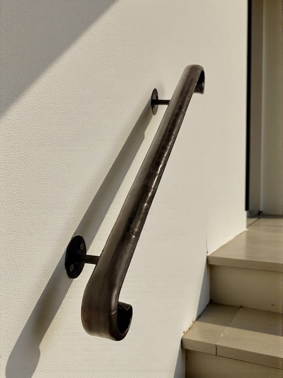 Forged Stair Handrail,Handmade Steel Wall Rail,Heavy-Duty Forged Handrail,Premium Wall-Mounted Railing,Classic Design,Custom Lengths