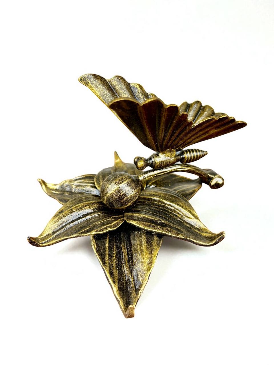 Metal Napkin Holder for Table,Decorative Flower Napkin Holder with Butterfly,Unique Handmade Tabletop Paper Napkin Holder
