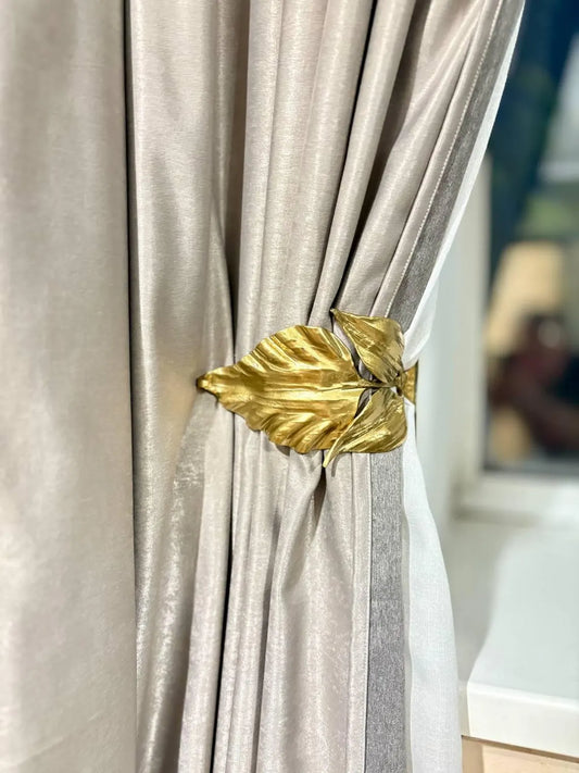 Curtain hook - Wrought Iron Curtain Tieback Leaf – Hand-Forged Drapery Holder – Gold, Bronze, Black with Patina – Set of 1 or 2