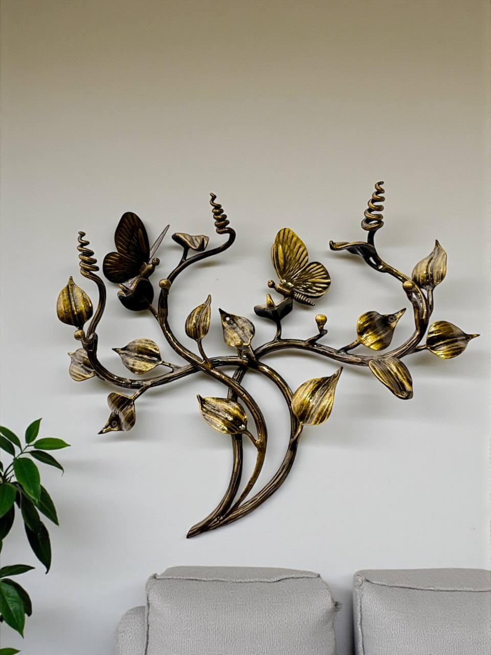 Christmas Gift ,Hand-Forged Butterfly Wall Art,Unique Metal Branch Hook Rack,Nature Inspired Sculpture,Holiday Gift for Mom,Home Decor