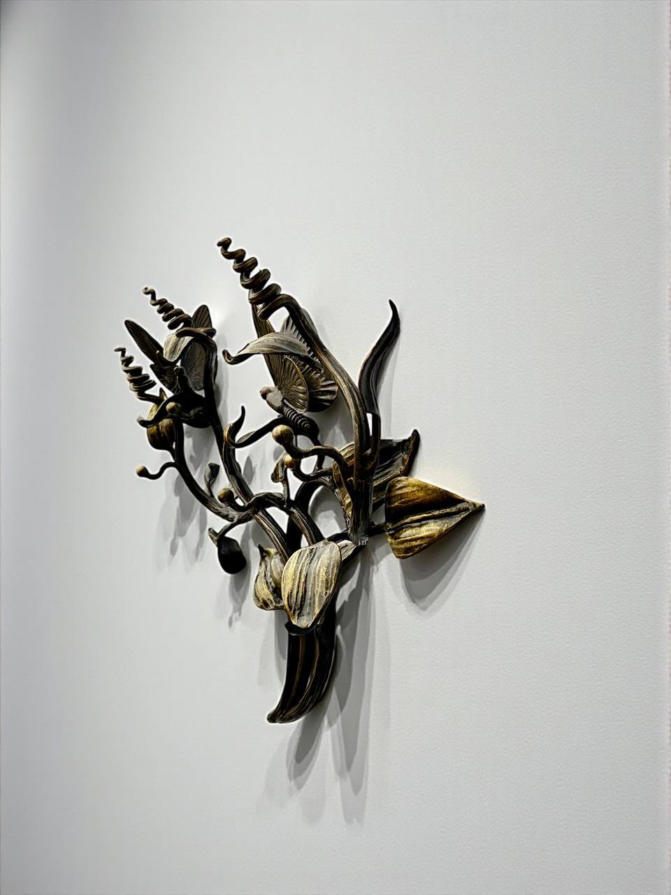 Christmas Gift ,Hand-Forged Butterfly Wall Art,Unique Metal Branch Hook Rack,Nature Inspired Sculpture,Holiday Gift for Mom,Home Decor