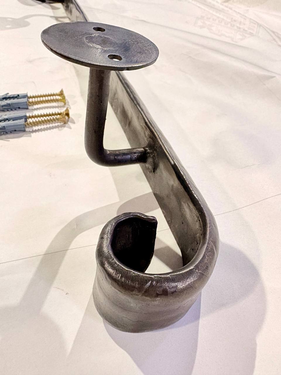 Forged Stair Handrail,Handmade Steel Wall Rail,Heavy-Duty Forged Handrail,Premium Wall-Mounted Railing,Classic Design,Custom Lengths