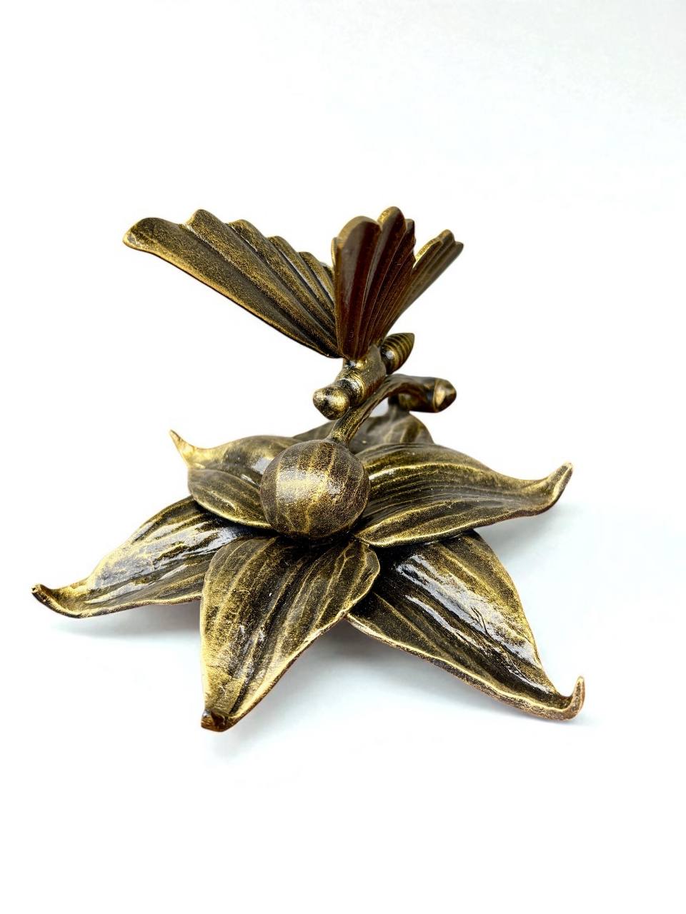Metal Napkin Holder for Table,Decorative Flower Napkin Holder with Butterfly,Unique Handmade Tabletop Paper Napkin Holder