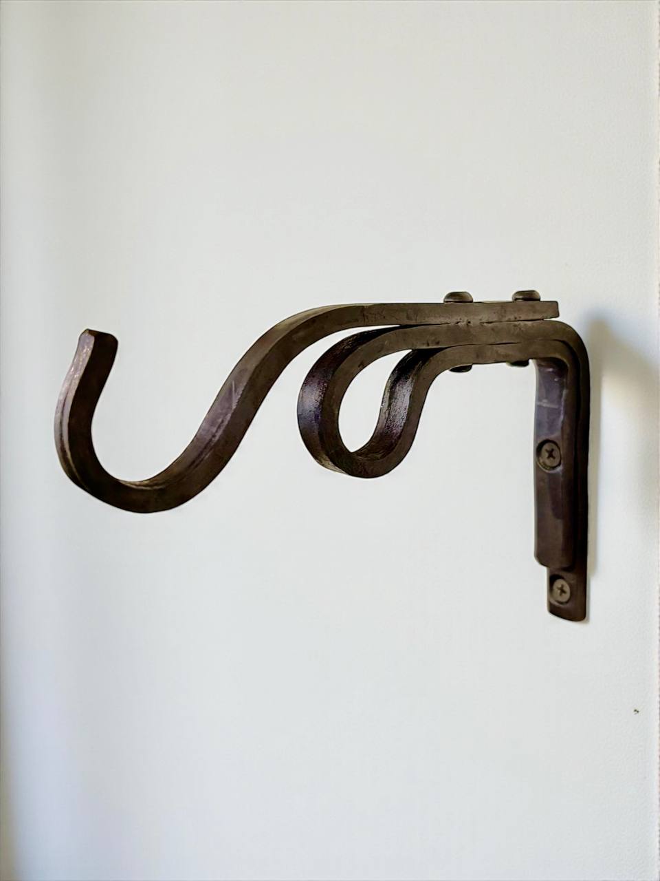 Forged Wall-Mounted Kitchen Rail in Amish & Farmhouse Style,Rustic Double Iron Pipe Ø22 mm,Hand-Forged Country Kitchen Decor