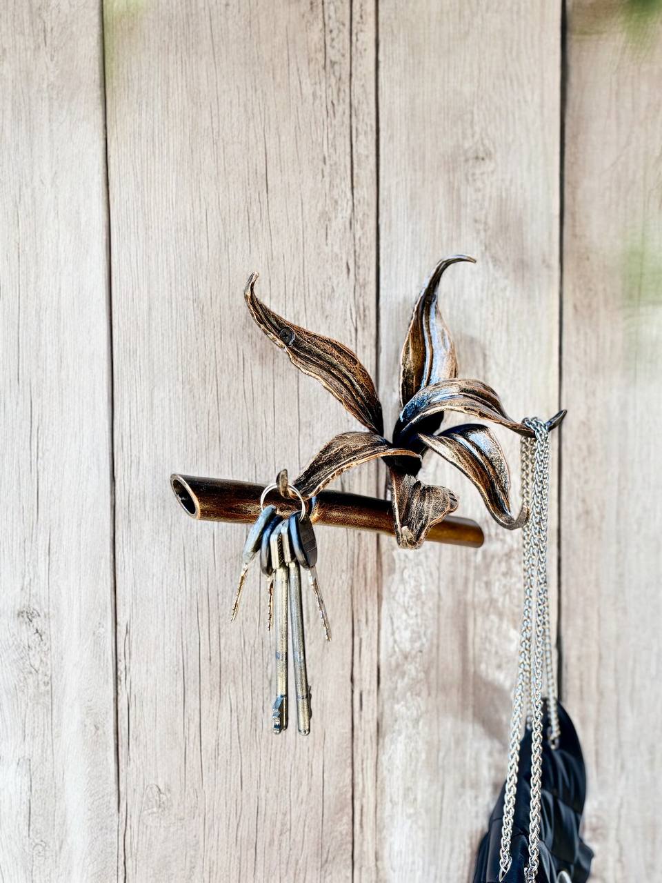 Handmade wall hook:metal holder for keys and bags,functional organizer for home,clothes,hats,unique design in the form of bamboo treehanger