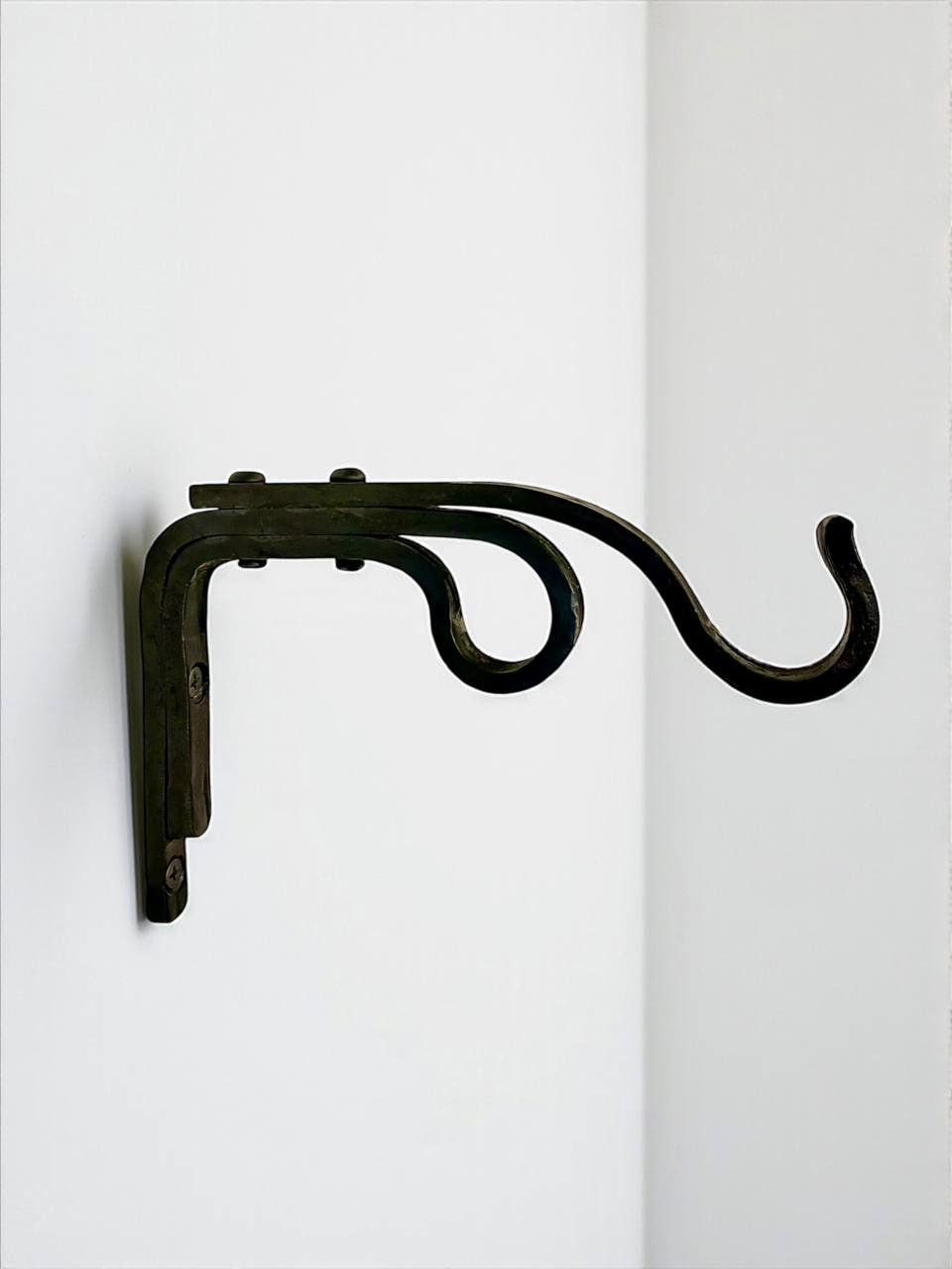 Forged Wall-Mounted Kitchen Rail in Amish & Farmhouse Style,Rustic Double Iron Pipe Ø22 mm,Hand-Forged Country Kitchen Decor