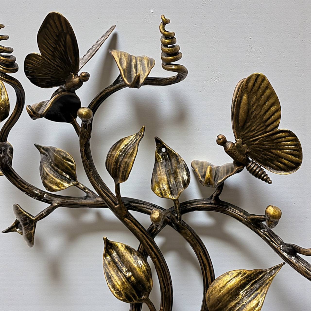 Christmas Gift ,Hand-Forged Butterfly Wall Art,Unique Metal Branch Hook Rack,Nature Inspired Sculpture,Holiday Gift for Mom,Home Decor