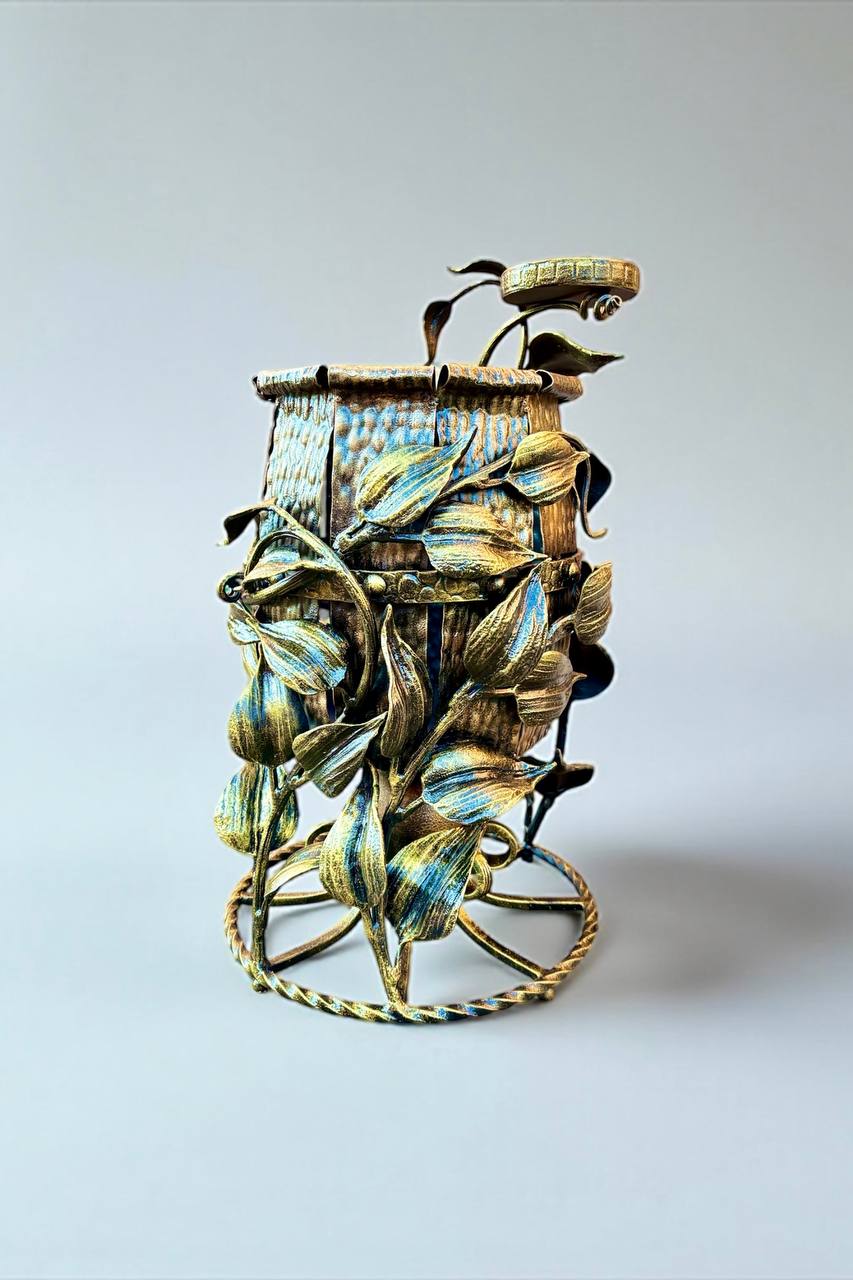 Hand-Forged Metal Outdoor Trash Bin with Ashtray: Decorative Garden Decor