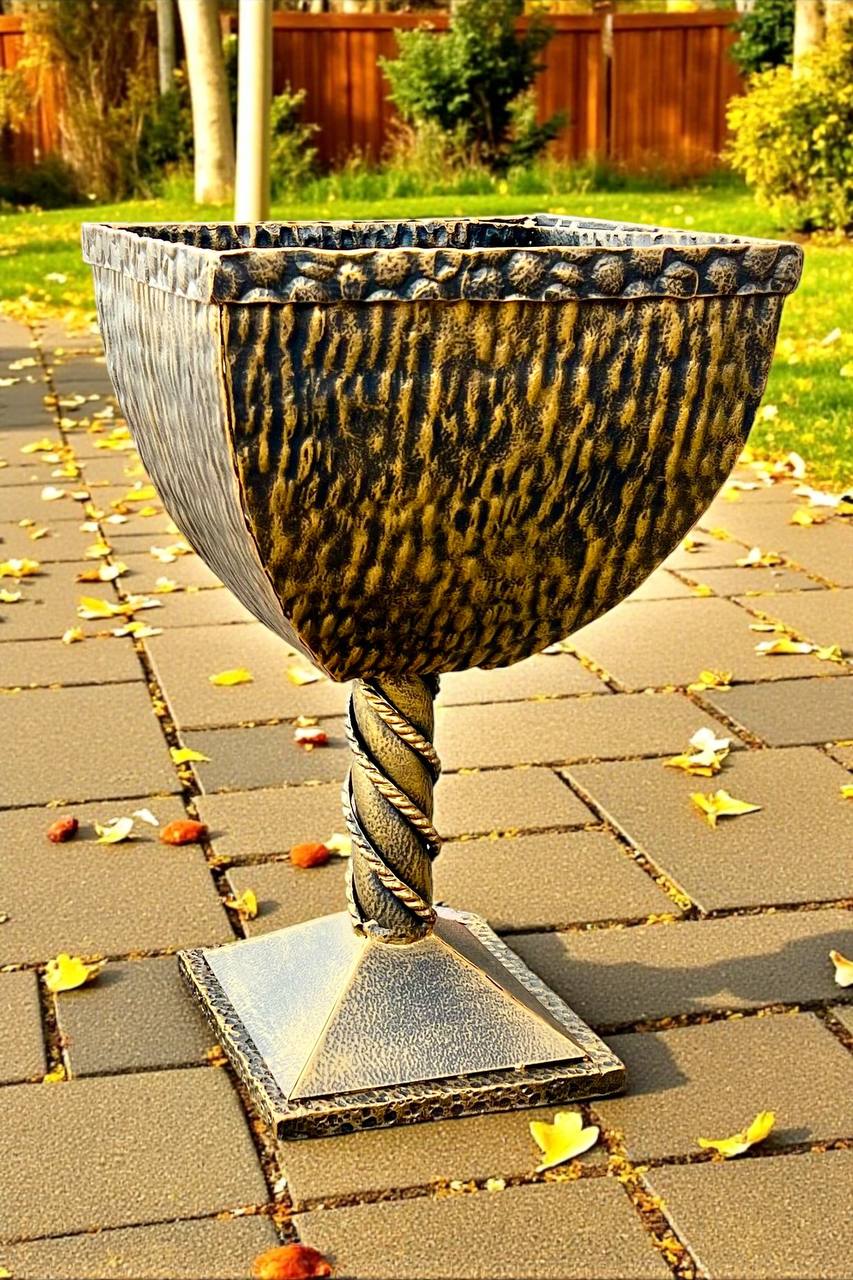 Wrought iron trash can,handmade metal trash can,modern trash can,outdoor, garden or interior decoration,outdoor trash can,gift,medieval styl