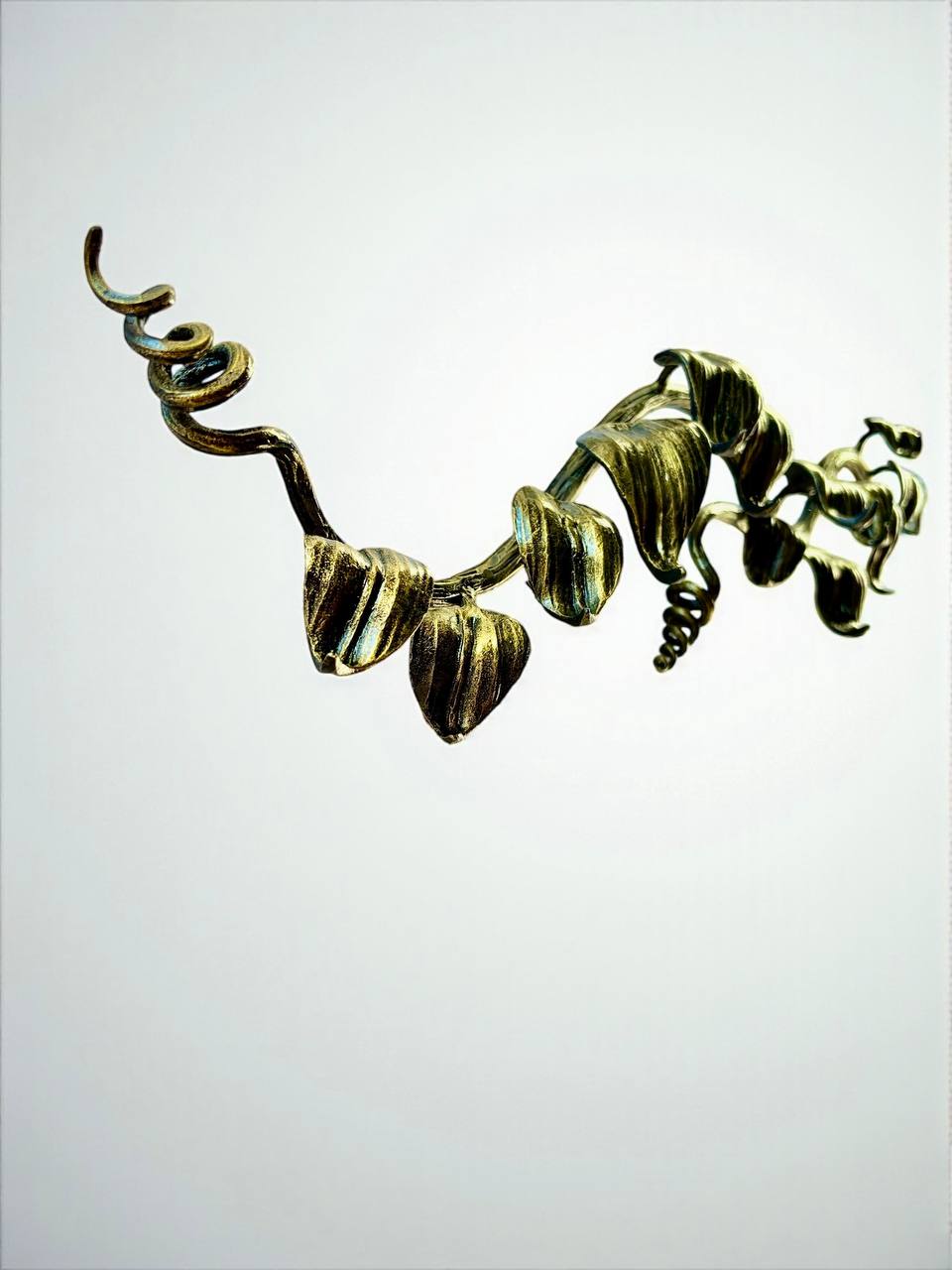 Modular Wrought Iron Wall Sculpture with Hooks,Hand Forged Iron Wall Hook Rack Branch, Metal Wall Decor with Leaves,Custom Length up to 20m