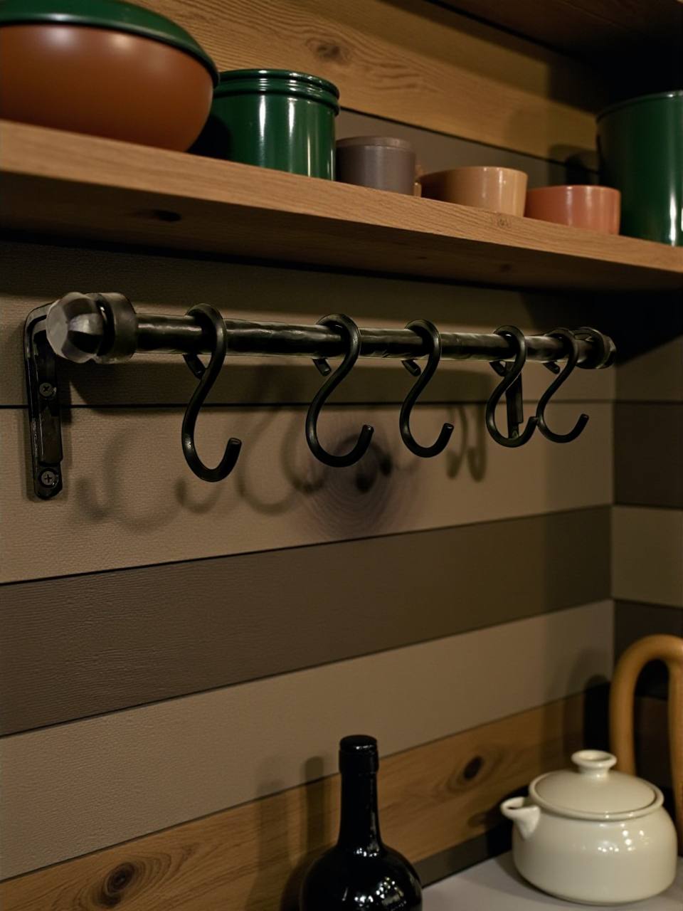Rustic Kitchen Pot Rail with Hooks,Durable Wall Mounted Pot Rack,Cast Iron Pot Storage System,Iron Holders,Dish Organizer,dish hanger